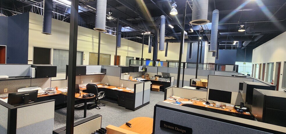 More Photos Of 9383 Charles Smith Ave, Rancho Cucamonga Warehouse For Lease