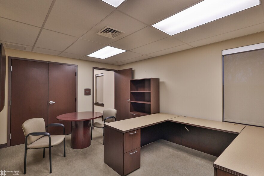 More Photos Of 2346 Jacksonville Rd, Bethlehem Medical For Sale