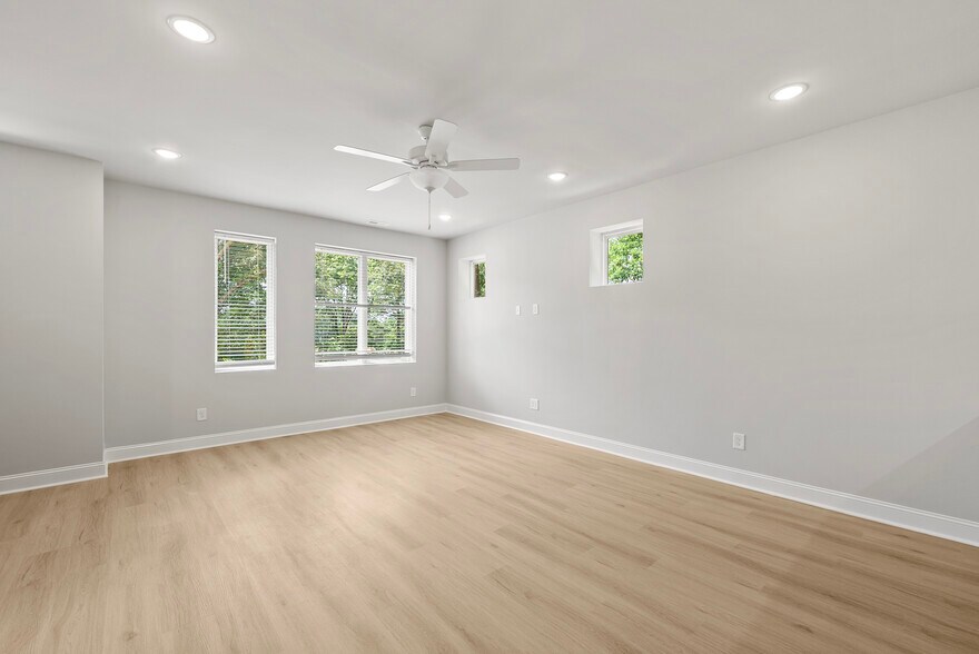 More Photos Of 4204 Reavis Rd, Raleigh Multifamily For Sale