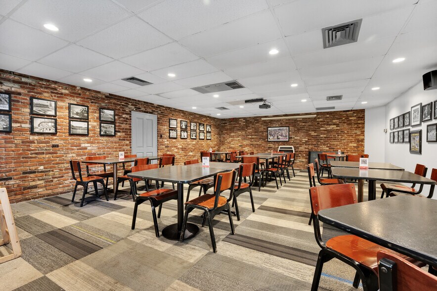 More Photos Of 825 Commonwealth Ave, West Mifflin Land For Sale