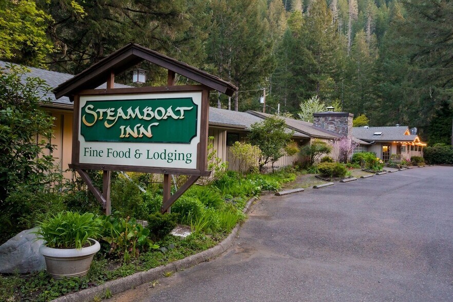 More Photos Of 42705 N Umpqua Hwy, Idleyld Park Hotel For Sale