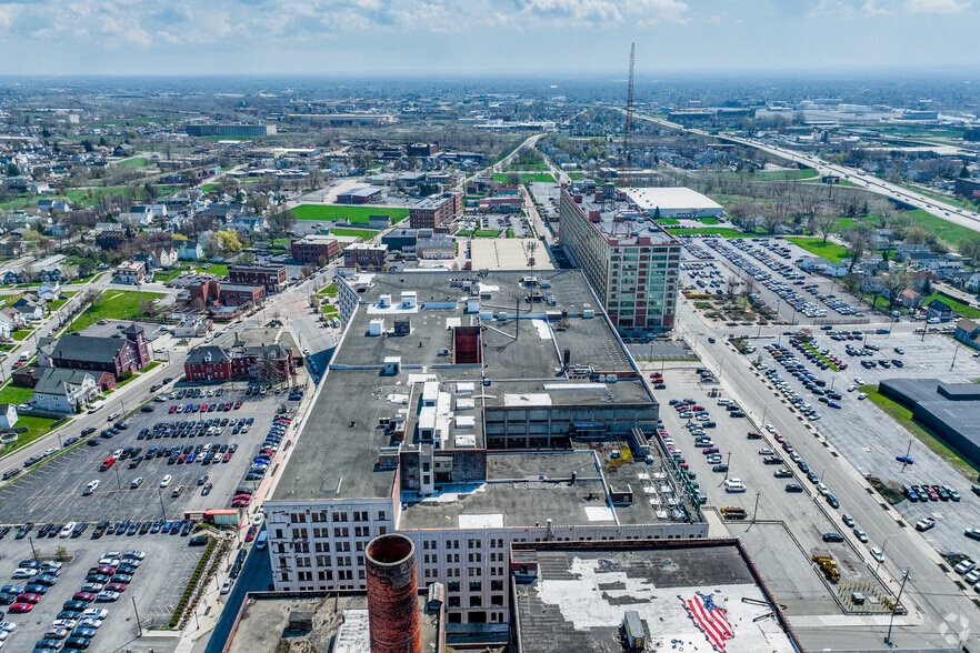 More Photos Of 701 Seneca St, Buffalo Light Manufacturing For Lease