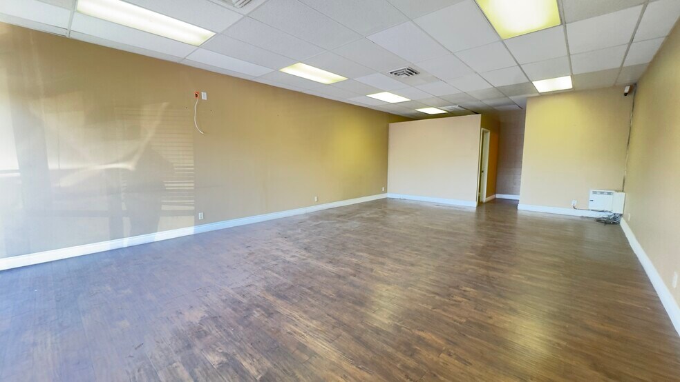 More Photos Of 4616-4676 W Charleston Blvd, Las Vegas Unknown For Lease