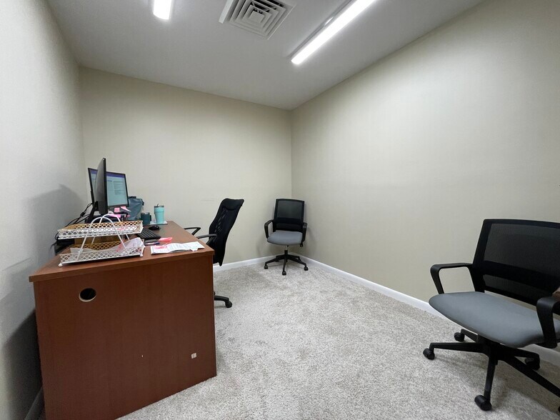 More Photos Of 3715 NW 97th Blvd, Gainesville Office For Sale