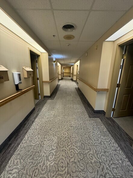 More Photos Of 725 Gibralter St, Norfolk Flex For Sale