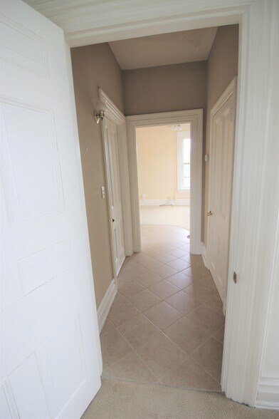 More Photos Of 344 Hodgson St, Oxford Apartments For Sale