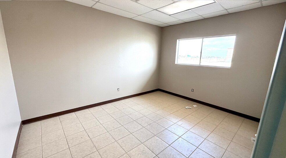 More Photos Of 12920 State Highway 191, Midland Warehouse For Lease