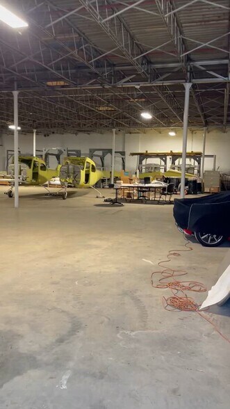 More Photos Of 1341 Hughes Ford Rd, Frederick Light Manufacturing For Sale
