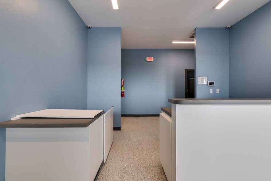 More Photos Of 3305 NW 192nd St, Edmond Healthcare For Sale