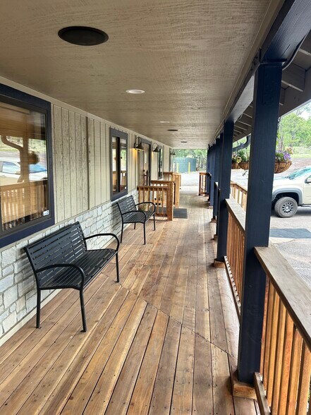 More Photos Of 13448 E Old Route 66, Parks Restaurant For Sale