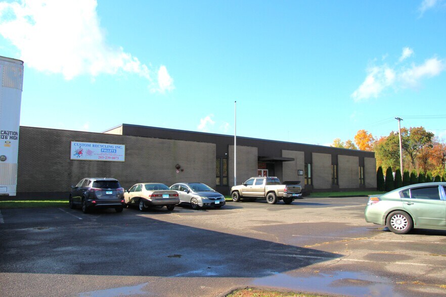 More Photos Of 85 Defco Park Rd, North Haven Manufacturing For Lease