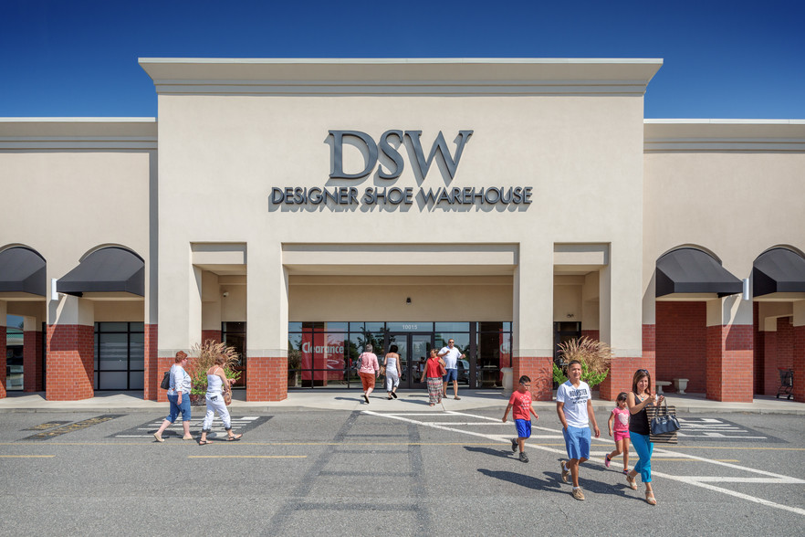 Dsw independence blvd outlet