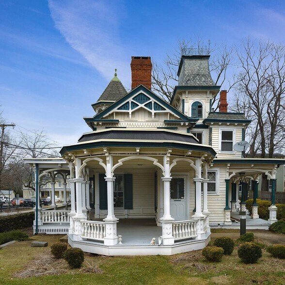 More Photos Of 1-3 E Main St, Flemington Office For Sale