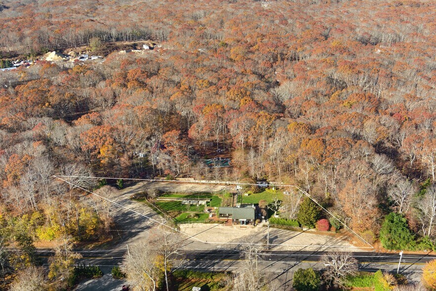 More Photos Of 1615 Bridgehampton, Sag Harbor Restaurant For Sale