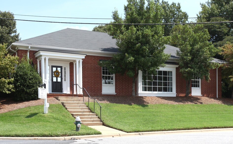 Primary Photo Of 1800 Lendew St, Greensboro Office For Lease