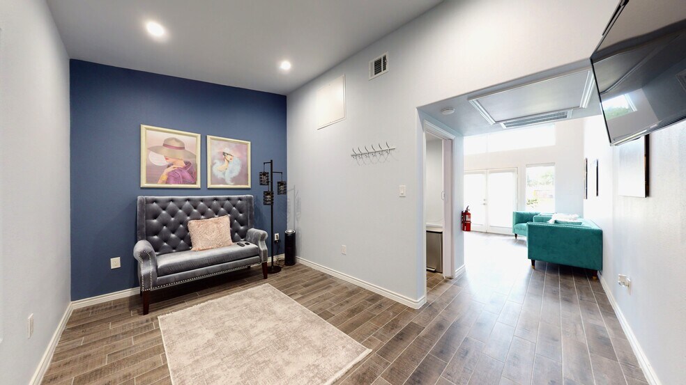 More Photos Of 17011 Steinhagen Rd, Cypress Lodge Meeting Hall For Sale