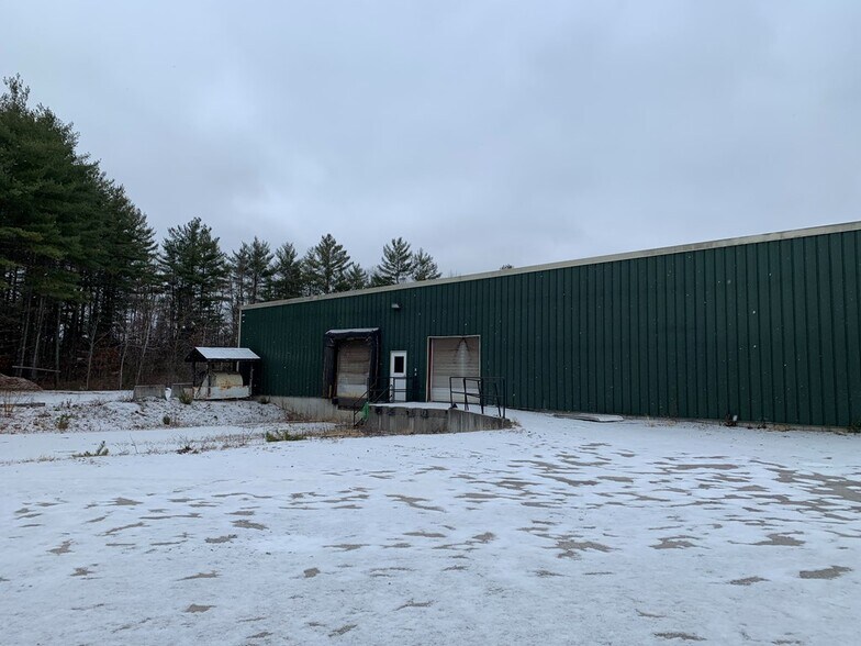 More Photos Of 49 Industrial Park Rd, Keeseville Warehouse For Lease