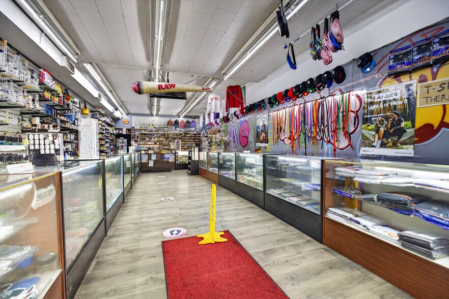 More Photos Of 42-58 Bank St, Waterbury, Ct, Waterbury Storefront Retail Office For Sale