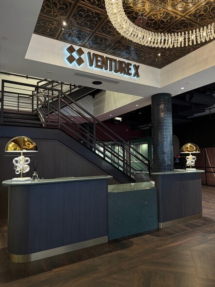 More Photos Of 159 4th Ave N, Nashville Office For Lease