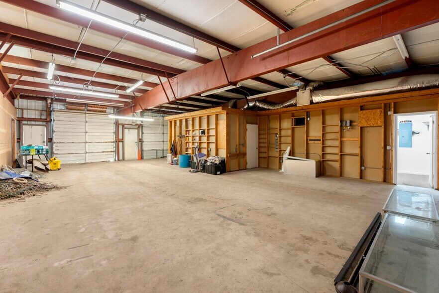 More Photos Of 1620 Cypress Dr, Jupiter Warehouse For Sale