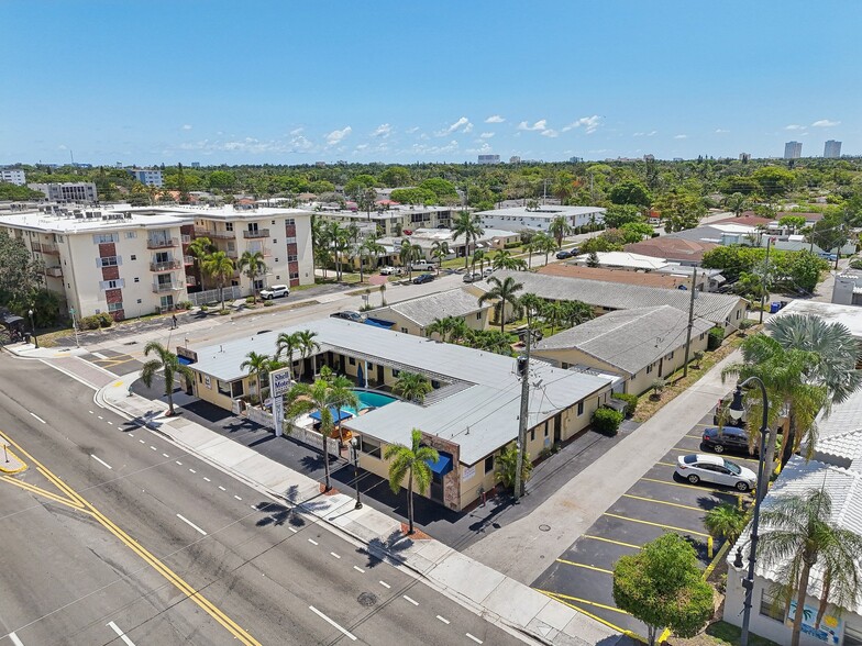 More Photos Of 1201 S Federal Hwy, Hollywood Hotel For Sale