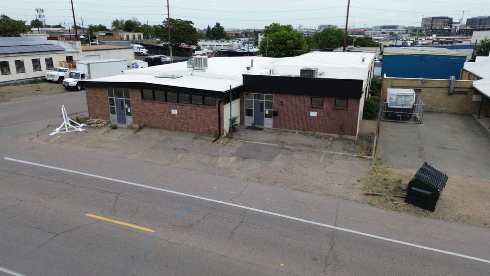 Primary Photo Of 4160 Fox St, Denver Warehouse For Sale