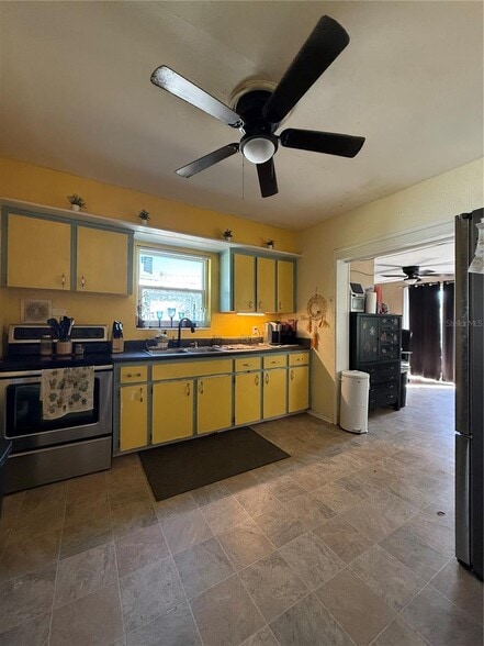 More Photos Of 6100 Main St, New Port Richey Multifamily For Sale