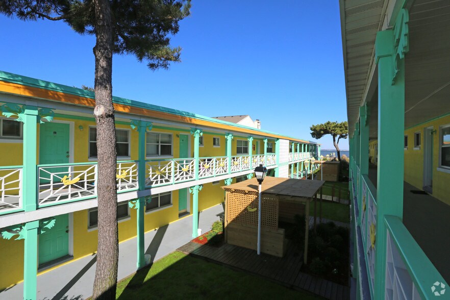 More Photos Of 1240 W Ocean View Ave, Norfolk Apartments For Sale