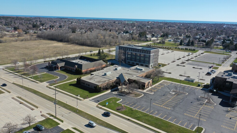 Primary Photo Of 1703 N Taylor Dr, Sheboygan Medical For Lease