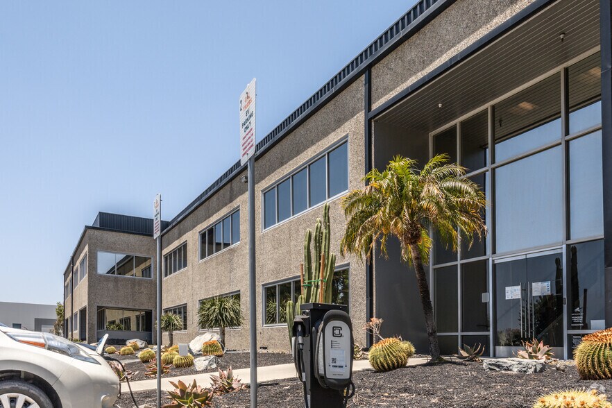 More Photos Of 3350 E Birch St, Brea Office For Lease