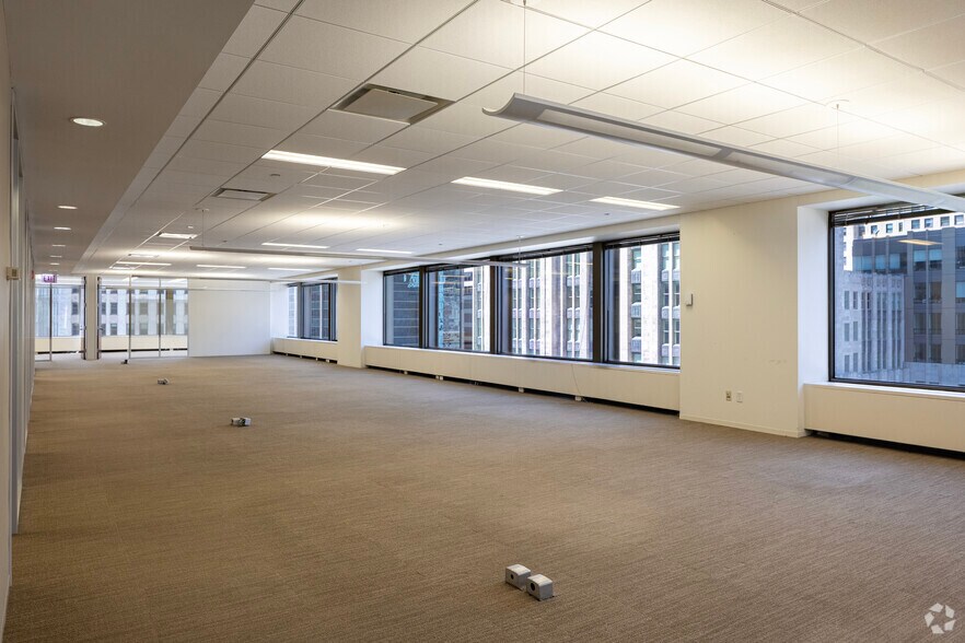 More Photos Of 401 N Michigan Ave, Chicago Office For Lease