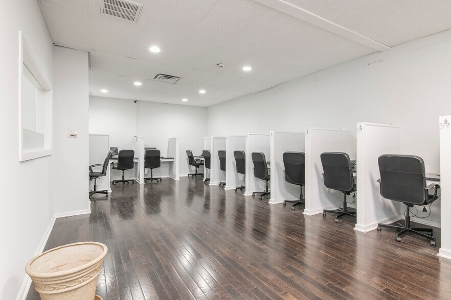 More Photos Of 813 N 5th St, Philadelphia Apartments For Lease