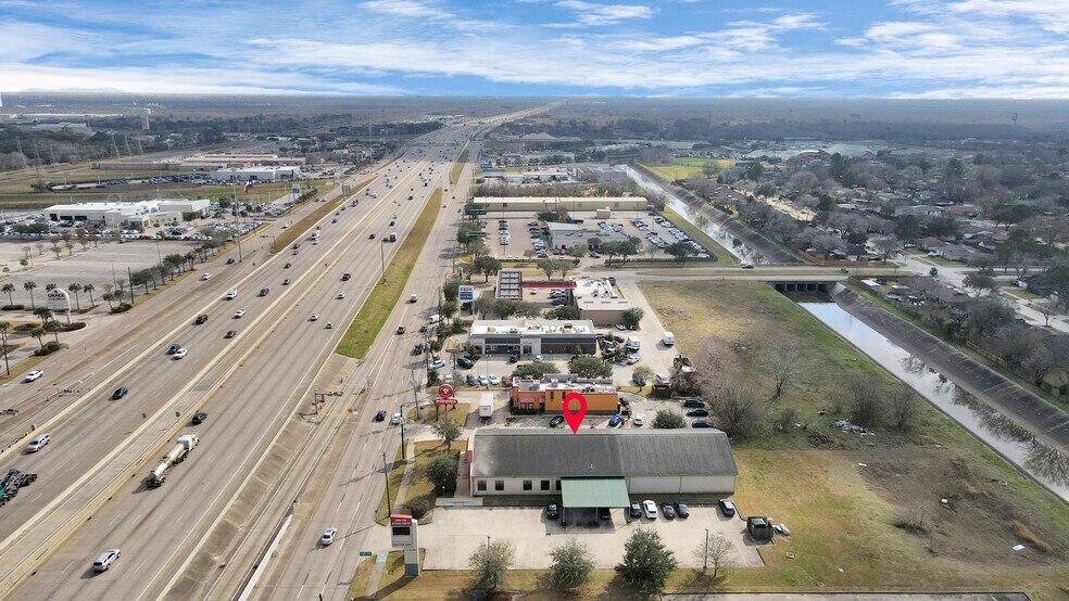More Photos Of 14262 Gulf Fwy, Houston Medical For Lease