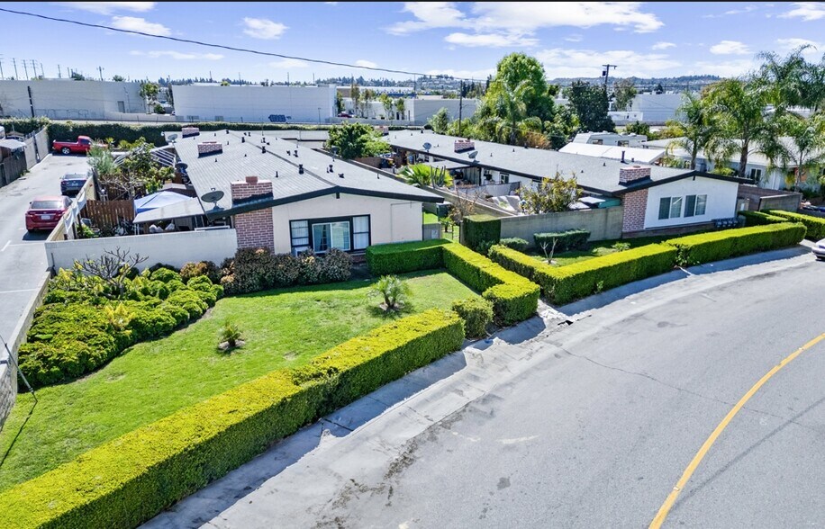 Primary Photo Of 1100-1114 E 3rd Ave, La Habra Apartments For Sale