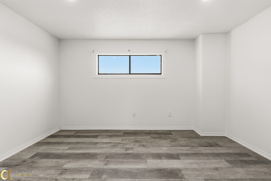 More Photos Of 389 E State Road 434, Longwood Storefront Retail Office For Lease