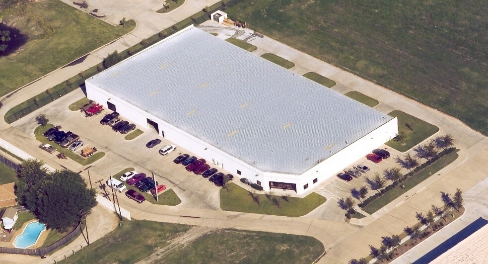 More Photos Of 2502 Lawing Ln, Rowlett Restaurant For Lease