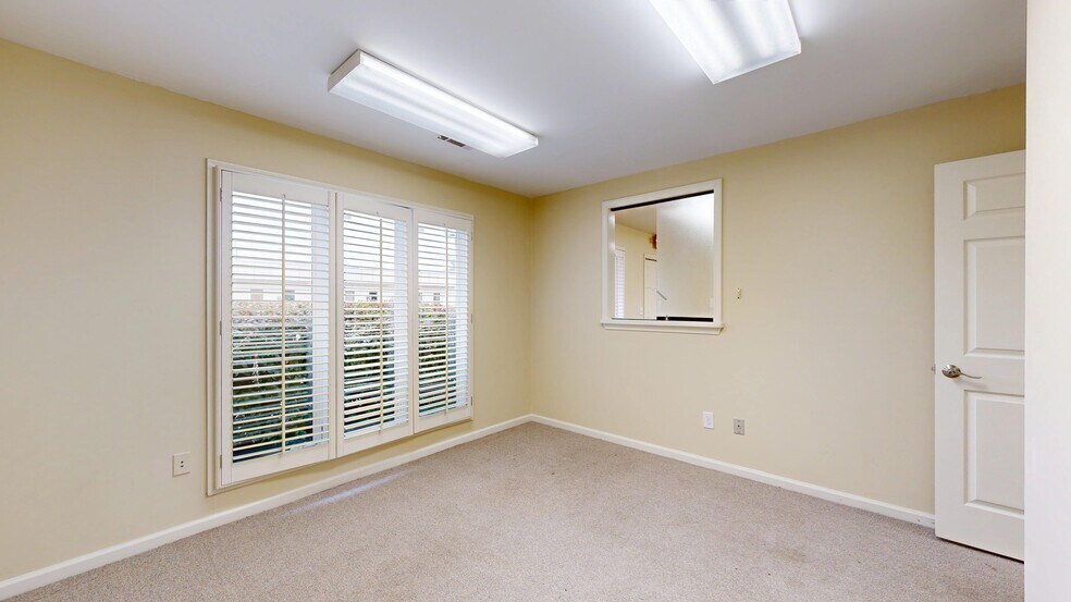 More Photos Of 1320 Wynnton Rd, Columbus Office For Lease
