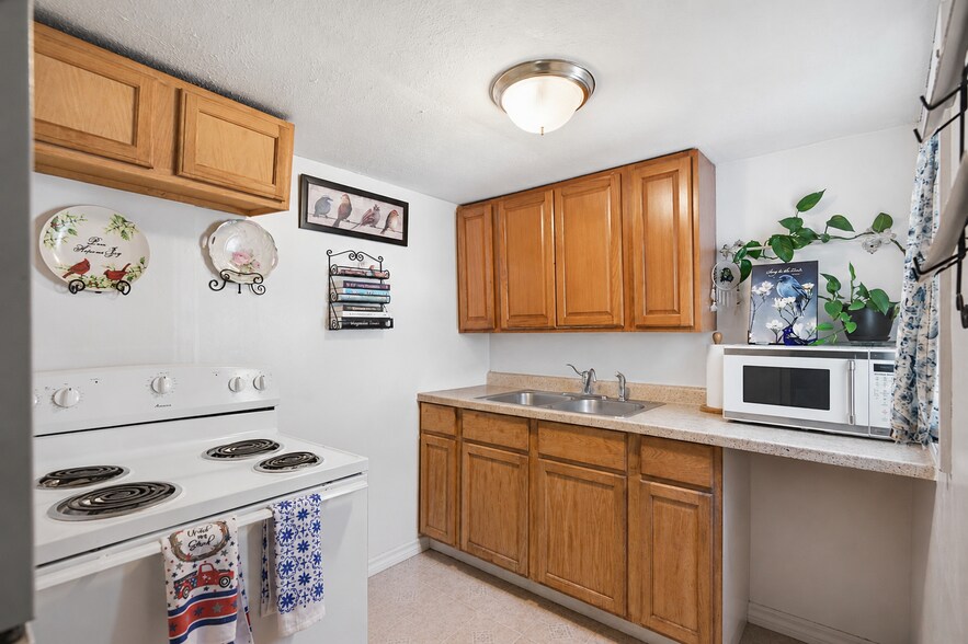 More Photos Of 601 S Walnut St, New Castle Apartments For Sale
