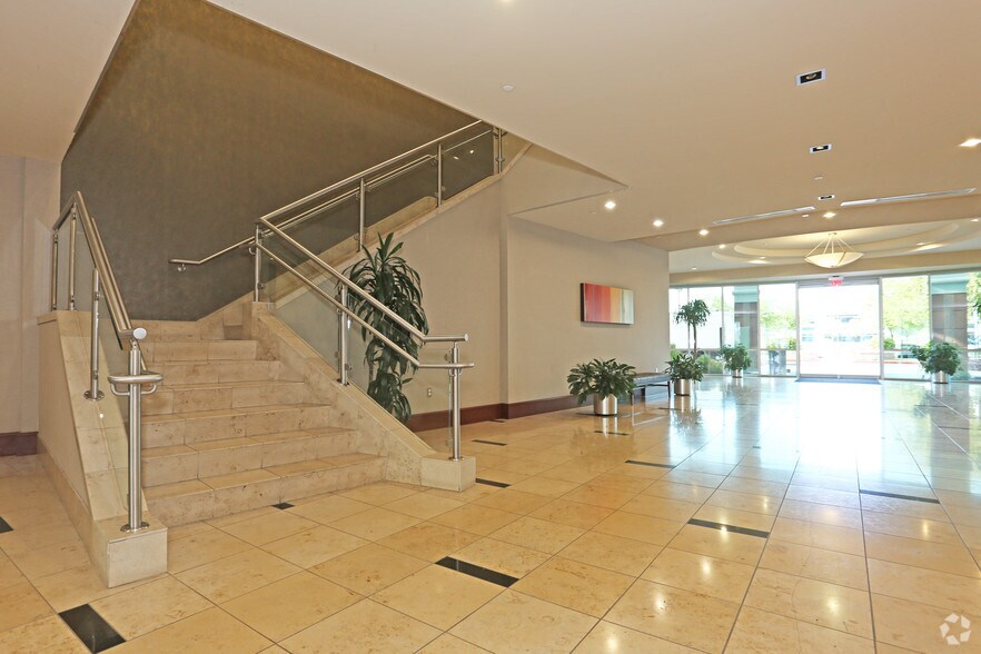 More Photos Of 1850 E Northrop Blvd, Chandler Office For Lease