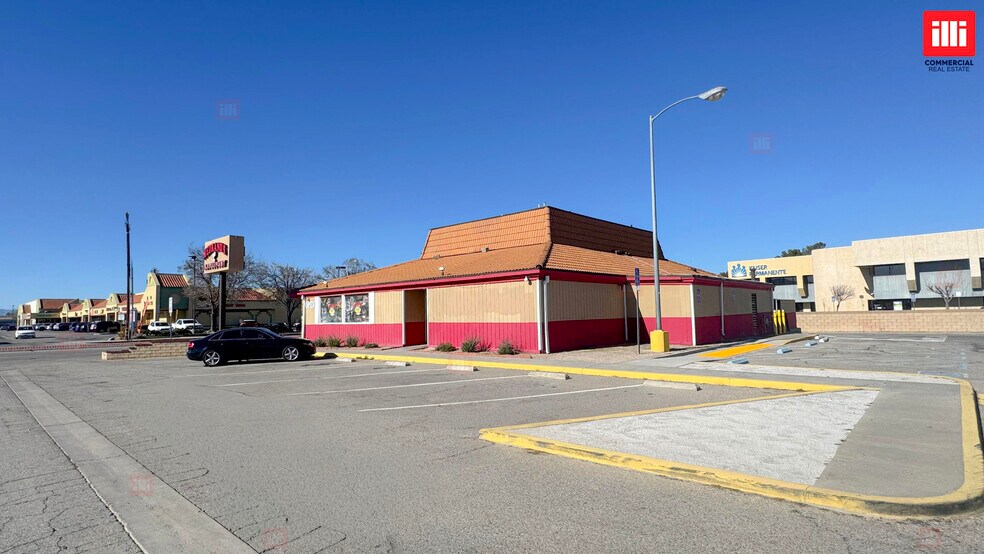 More Photos Of 44430 20th St W, Lancaster Restaurant For Lease