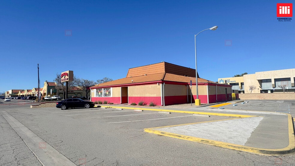 More Photos Of 44430 20th St W, Lancaster Restaurant For Lease