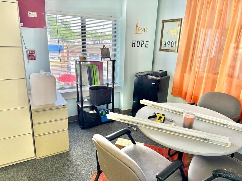 More Photos Of 3829 North Bend Rd, Cincinnati Office For Sale