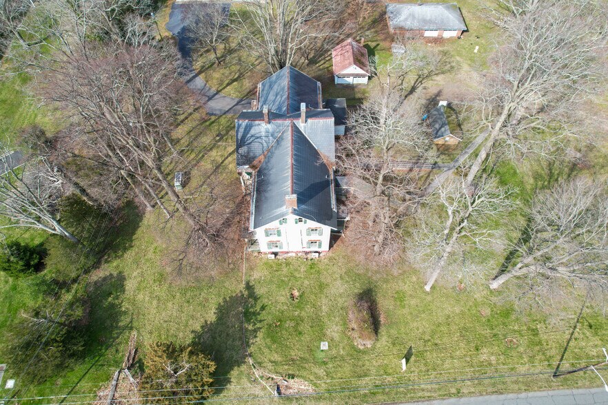 More Photos Of 184-186 NJ-34 Hwy, Holmdel Shelter For Sale