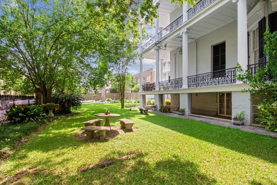 More Photos Of 1410 Jackson Ave, New Orleans Lodge Meeting Hall For Sale