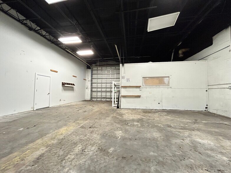 More Photos Of 5410 NW 12th Ave, Fort Lauderdale Warehouse For Sale
