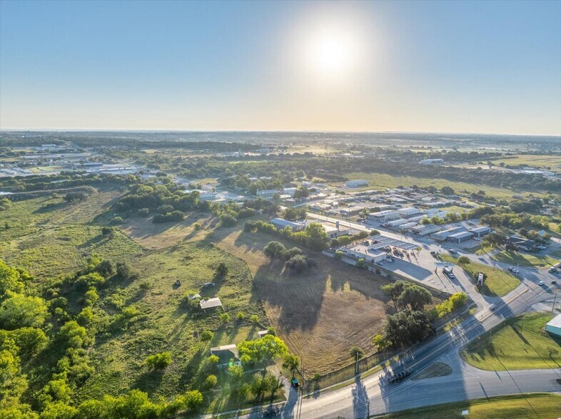 More Photos Of 1401 E Washington St, Stephenville Land For Sale