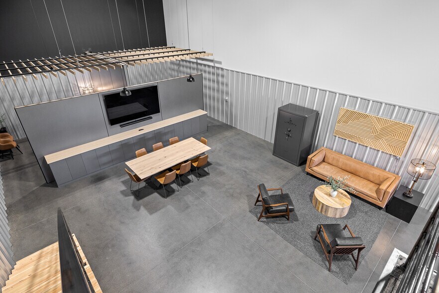 More Photos Of 3121 Leslie Rd rd, Richland Distribution For Lease