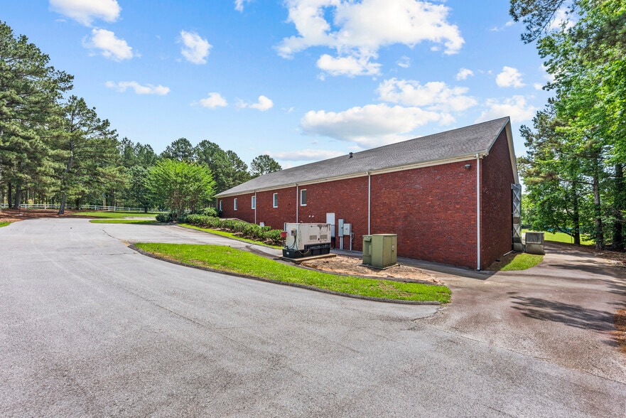 More Photos Of 4440 Tuck Rd, Loganville Research And Development For Sale