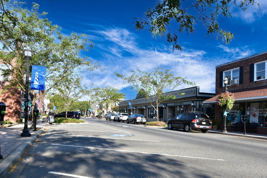 More Photos Of 110 Anglers Rd, Lewes Hotel For Sale