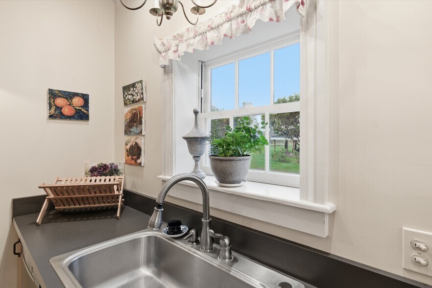 More Photos Of 1161 NY-313, Cambridge Multifamily For Sale
